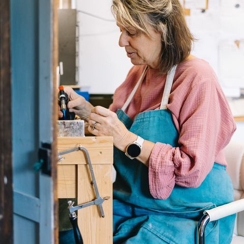 Jeweller at work