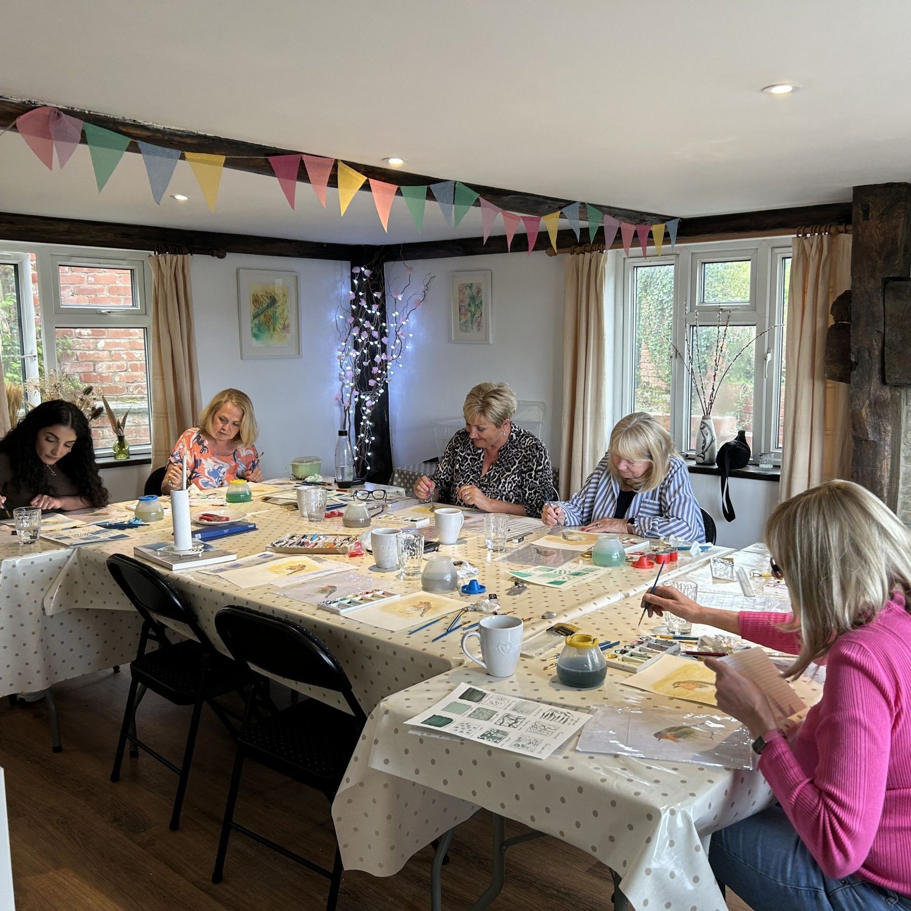 Our popular Saturday workshops are designed specifically for beginners in both watercolour and drawing techniques.