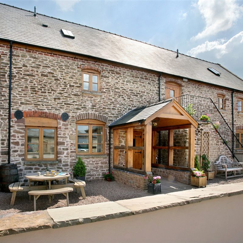 Trevase Granary
