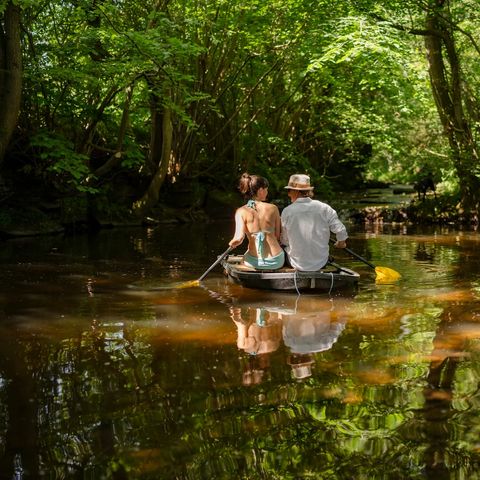 Ritty Retreats Couple in boat