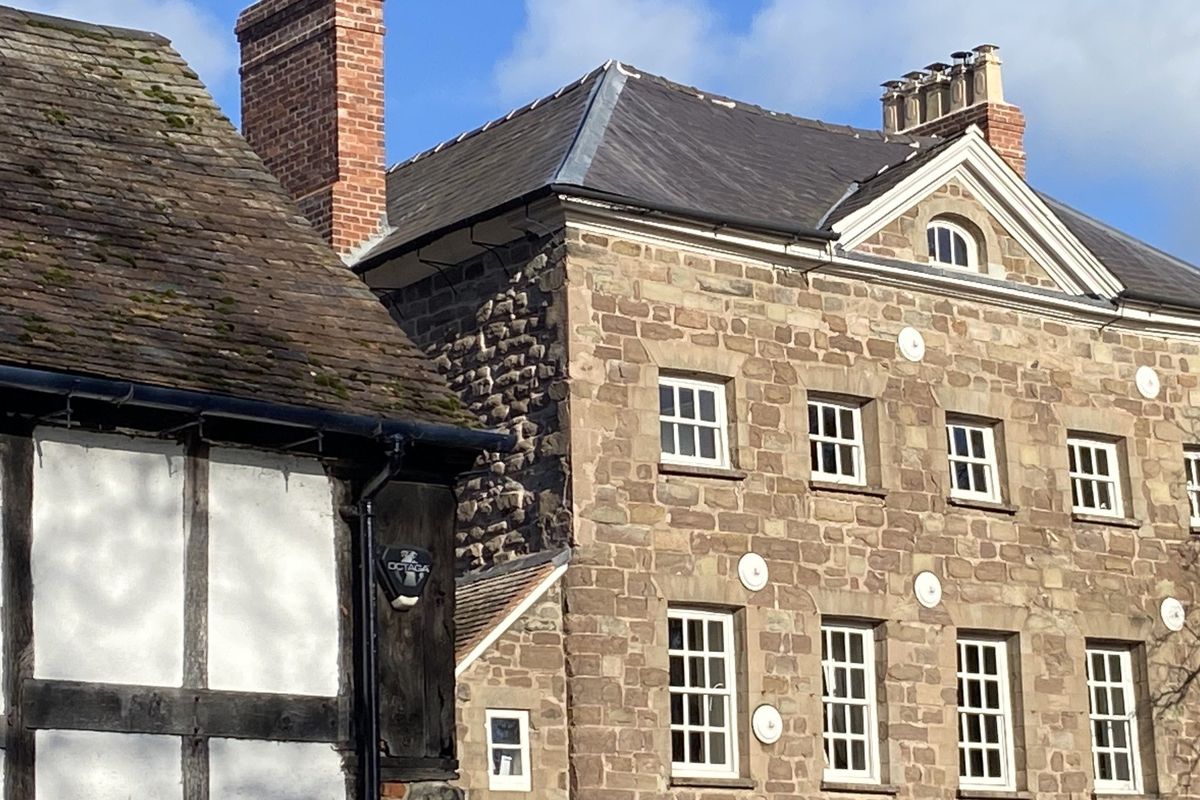 Guided Walks in Hereford - historic market city