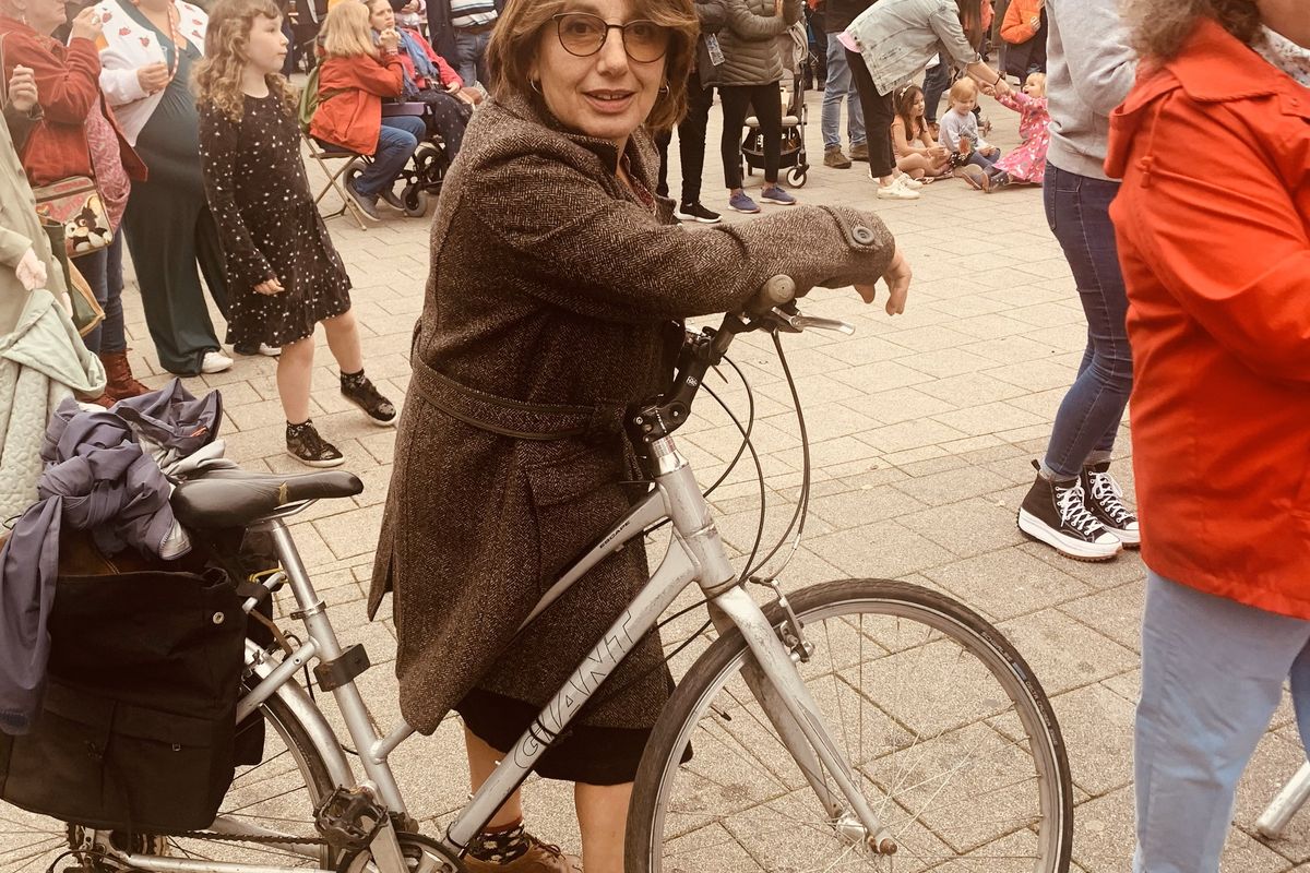 Cyclist and crowds