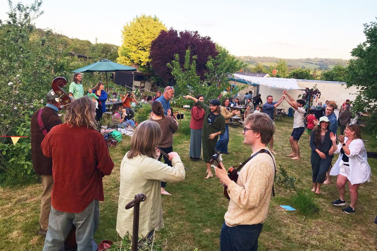 Live music and dancing in the orchard