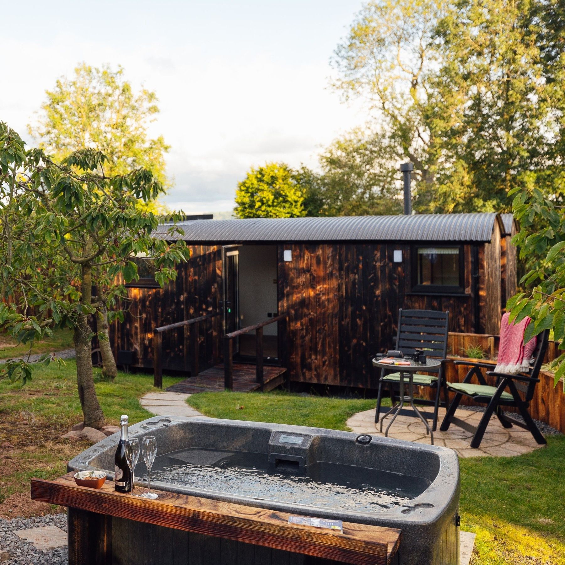 Lapin Hot Tub