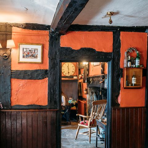 The New Inn, Pembridge