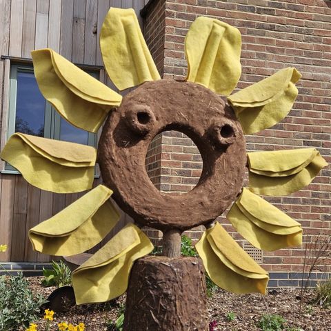 The Golden Valley Sundial at Golden Valley Vintage and Country Fair