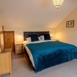 Blackbird bedroom