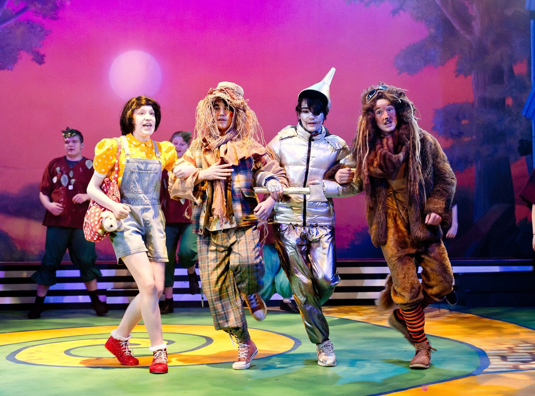 The Courtyard Youth Theatre perform Wizard of Oz