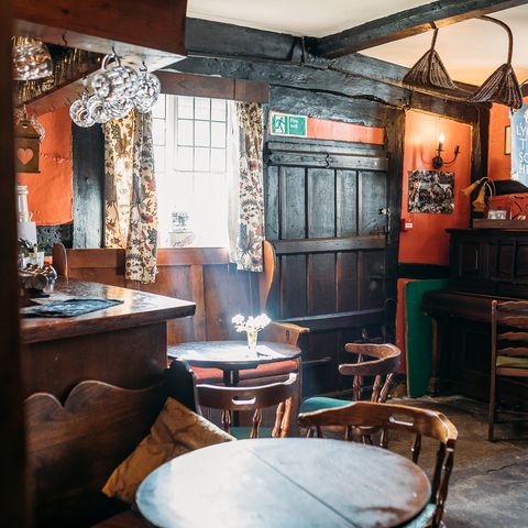 The New Inn, Pembridge