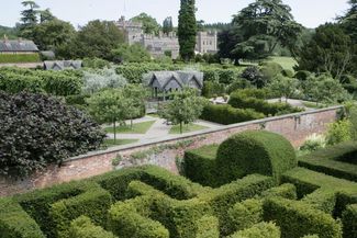 Maze and Gardens