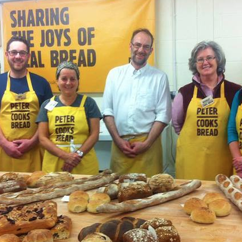 Peter Cooks bread workshop