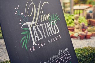 wine tastings sign