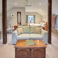 Hayloft Junior Suite