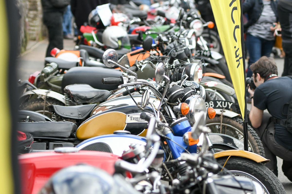 Many bikes also present