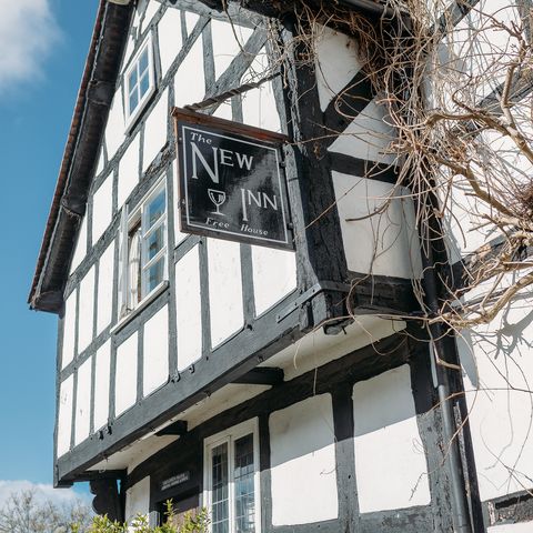 black and white Tudor era pub