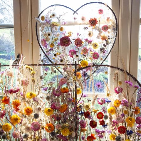 Heart Shaped Flower Pannel