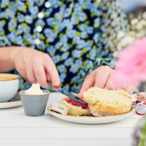 Newton Court Coffee and Scone