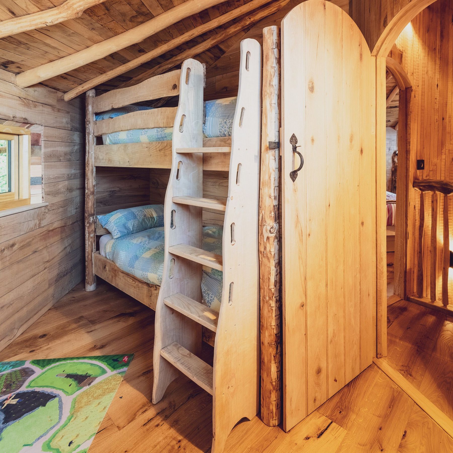 Childrens bunk bed upstairs