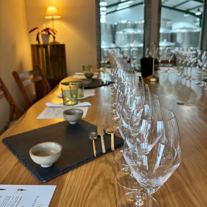 1276 Wines - English Wine Tasting & Vineyard Tour