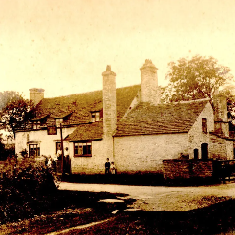 black and white photo of a traditional herefordshire pub 