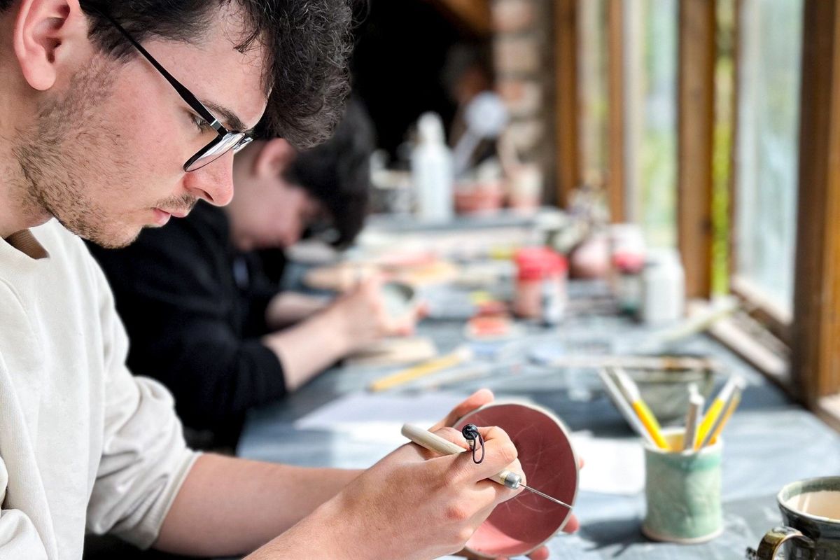 Flowers & Clay Workshop