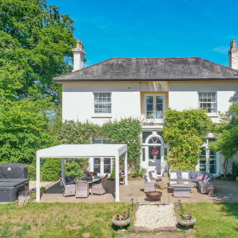 The Georgian Villa