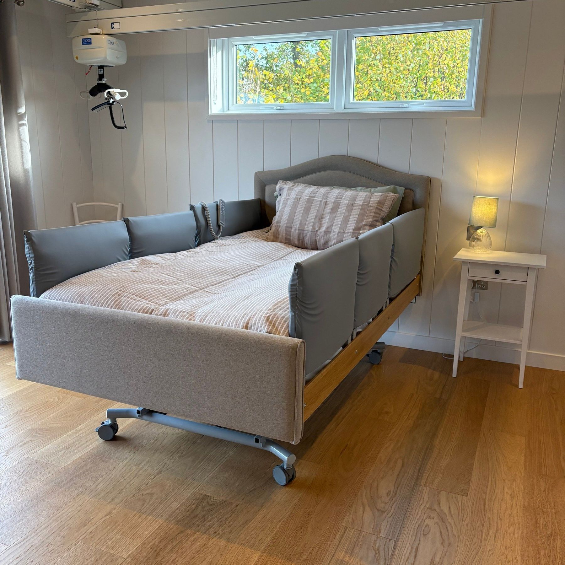 Profiling Bed & Hoist