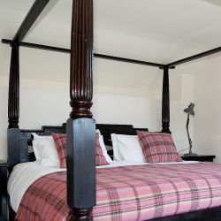 Main Bedroom Drovers Cottage