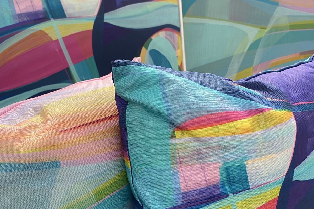 colourful textiles / cushions 