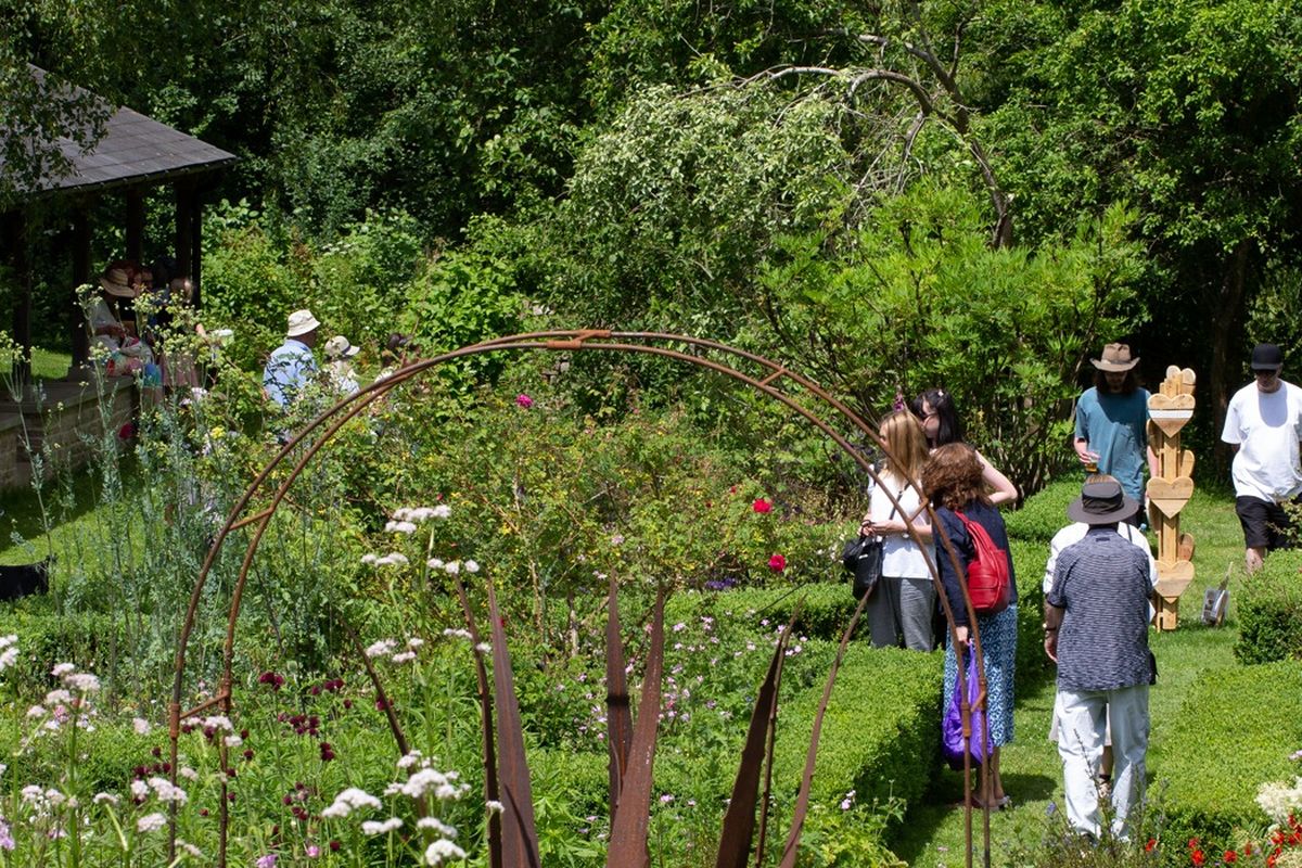 Hellens Garden