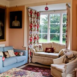 Drawing room towards bay window