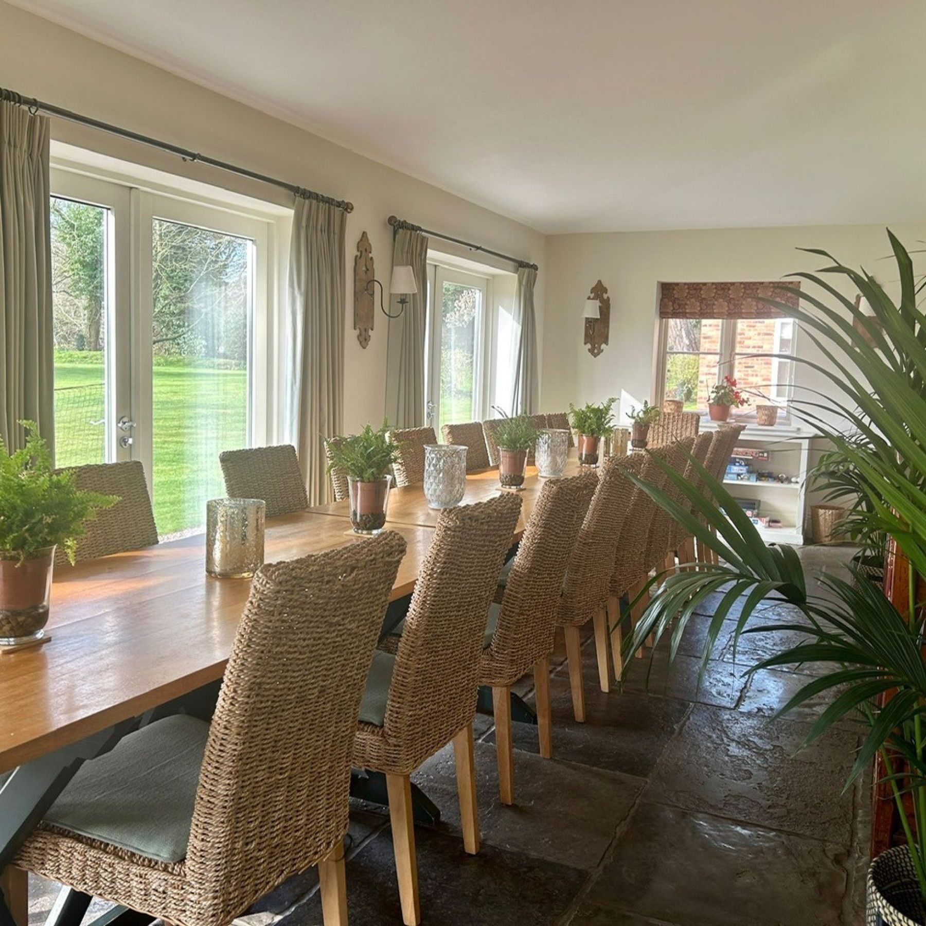 The dining area seat 24 at one long table