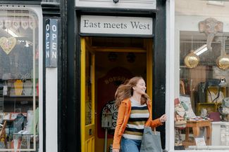 highstreet walking