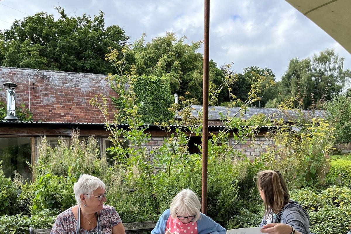 Flowers & Clay Workshop