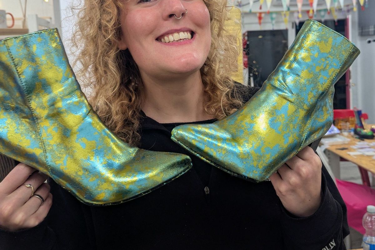 Creative Juice: Shiny Shoes Workshop