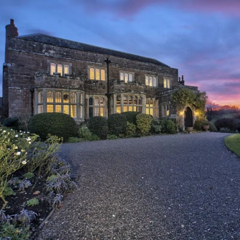 Fawley Court by Group Retreats
