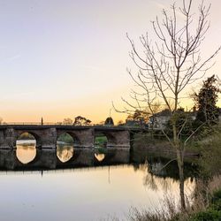 The iconic Wilton bridge next to the pub