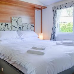 Master Bedroom in the Willow