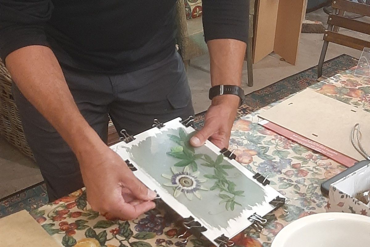 Cyanotype Blueprinting Workshops. Alexa Summers Art.
