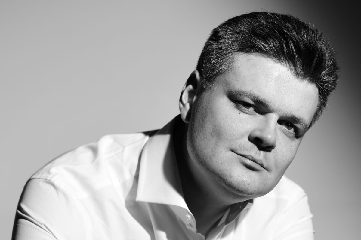 Violinist Roman Simovic