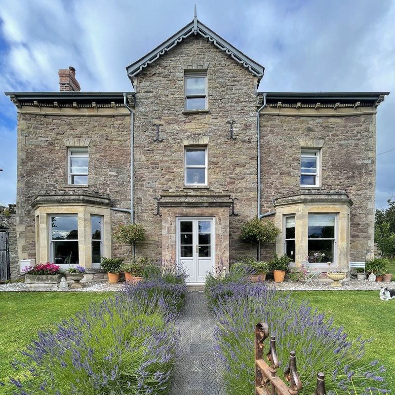 Stoneleigh Kingsland B&B