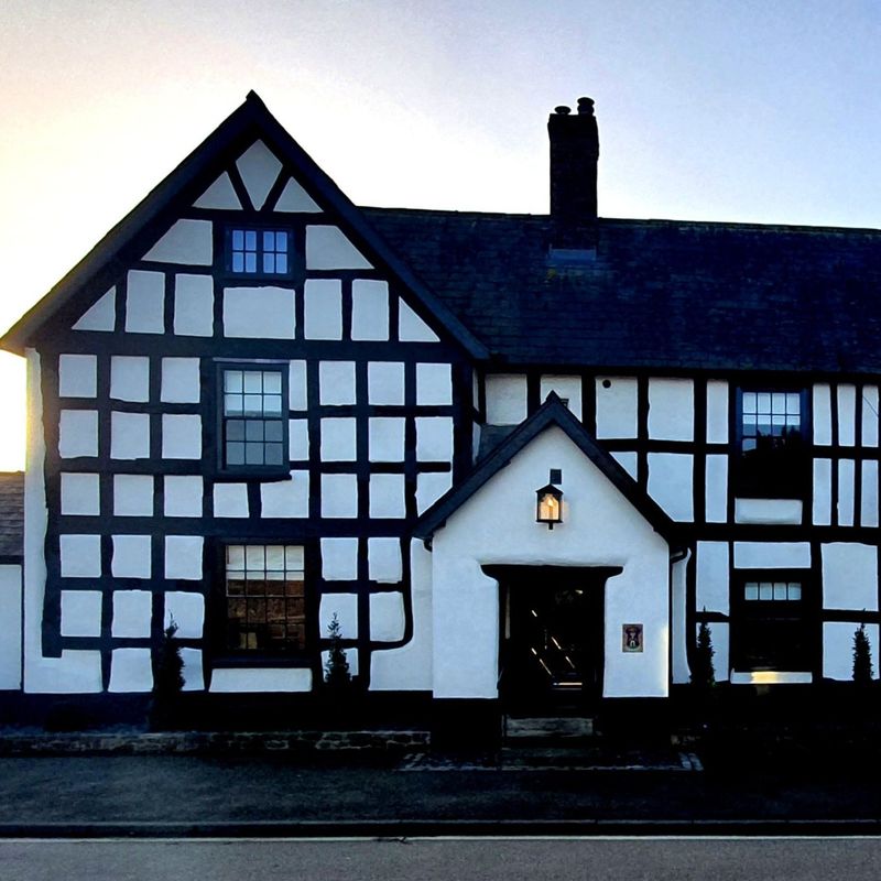 The New Inn, St Owen’s Cross