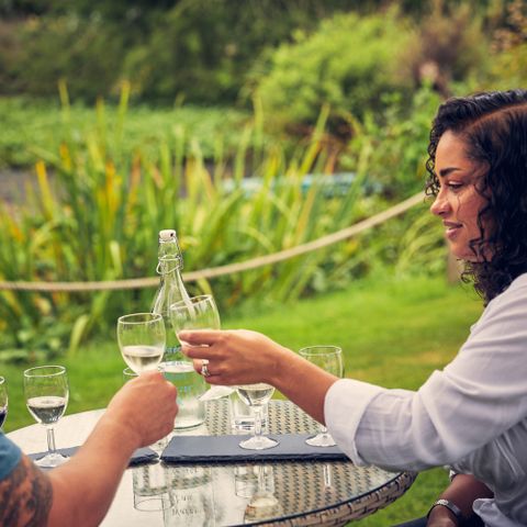 wine tasting