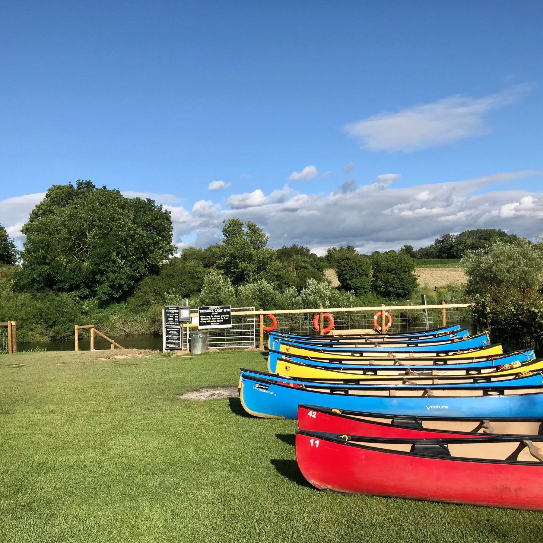 Canoe access to the river is ideal